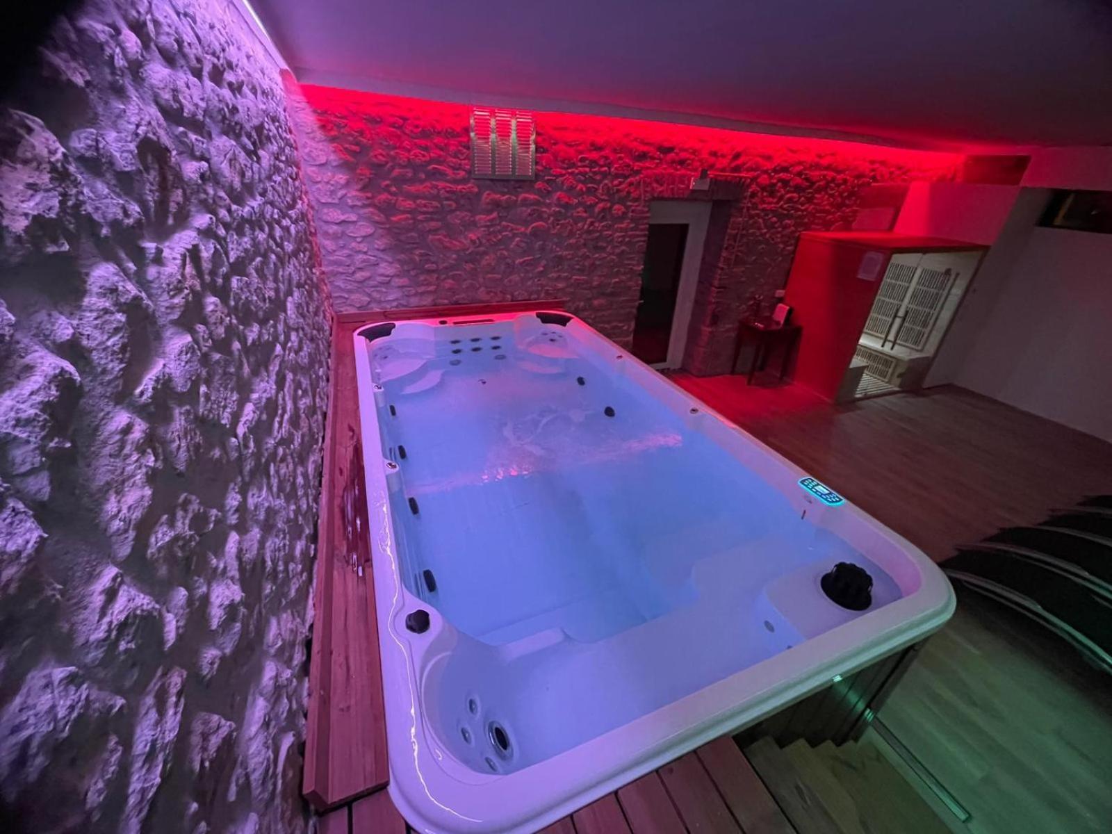 Novecento Luxury&Spa Residence 4 Stelle Montese Exteriér fotografie